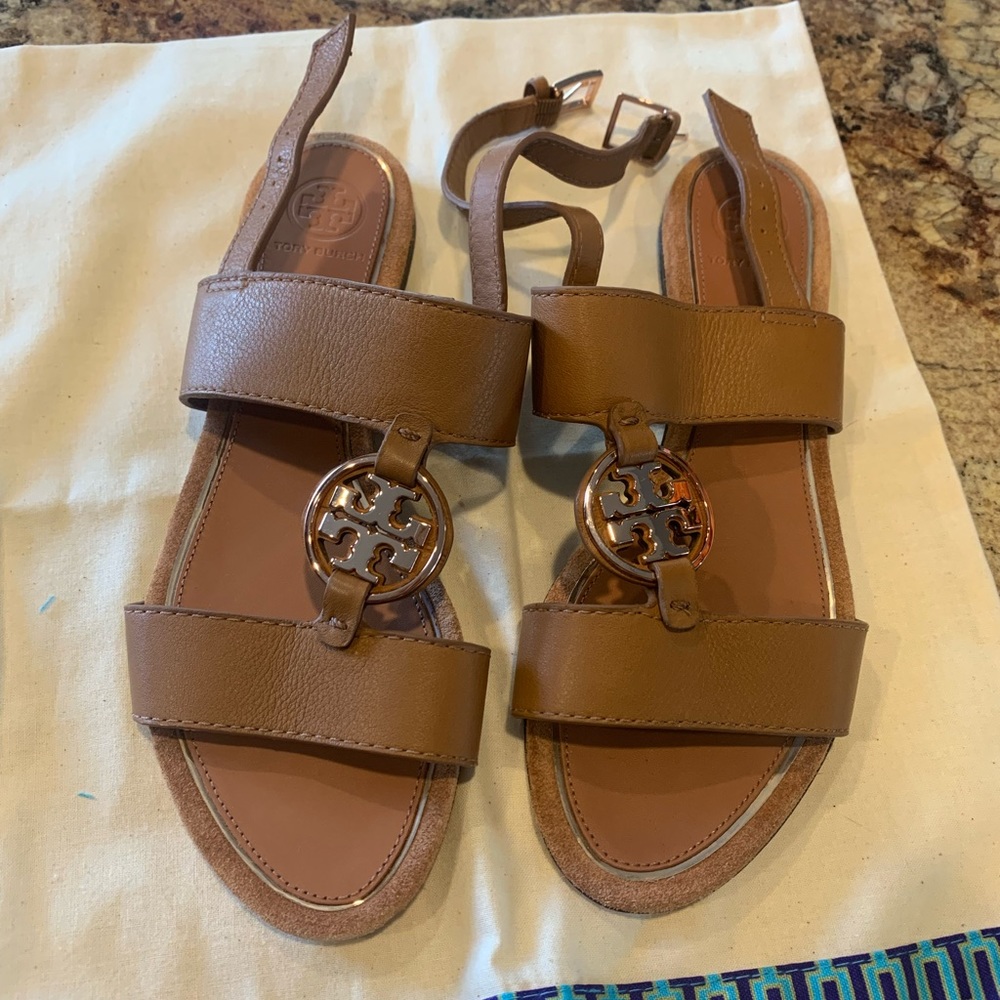 Tory Burch Brown Sandals NWOT SIZE 8